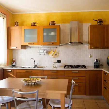 Casa Olga - With Patio And Garden