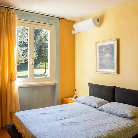 Casa Olga - With Patio And Garden Villa Dormelletto
