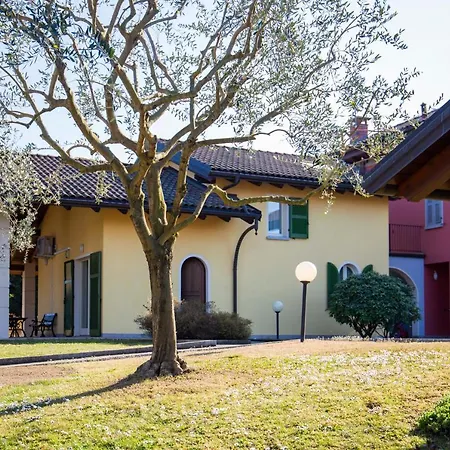 Casa Olga - With Patio And Garden Villa